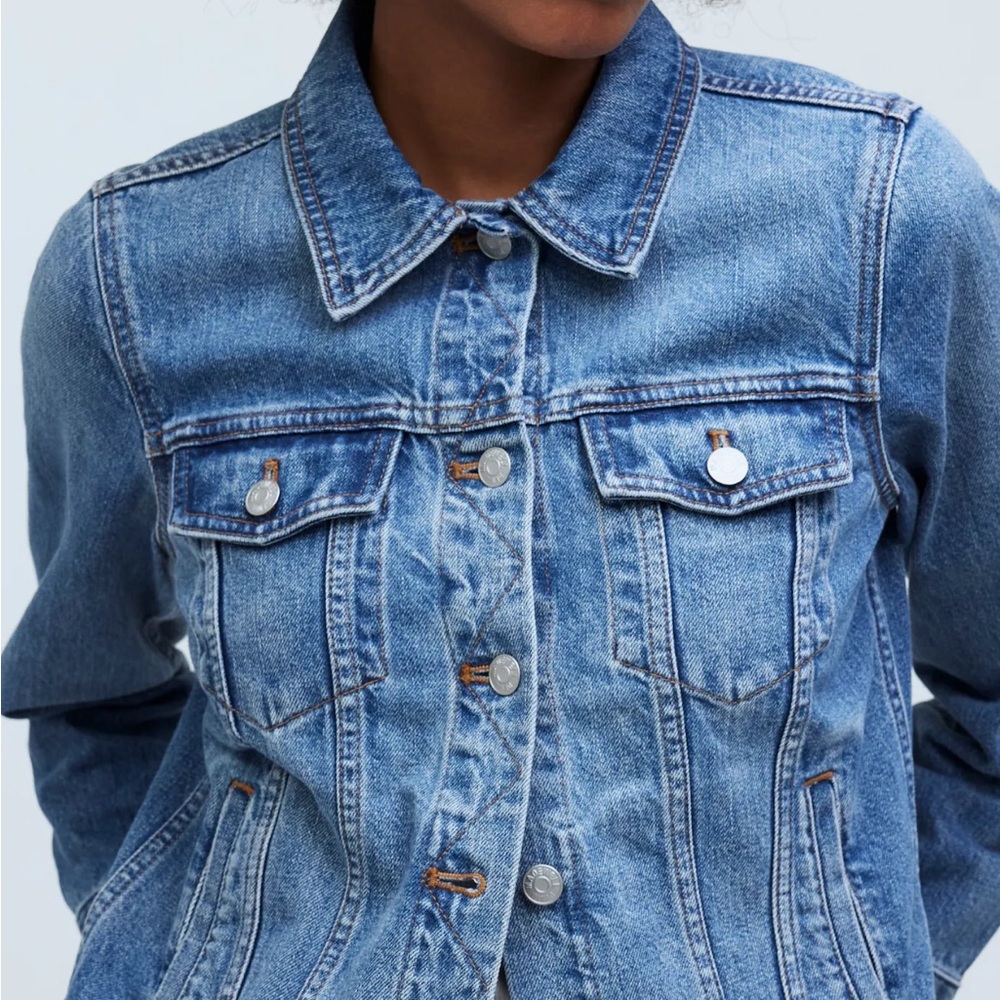 Madewell Classic Jean Jacket - Picture 9 of 10